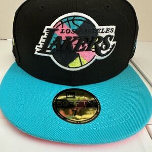 Los Angeles Lakers Black and Teal Cap NWT